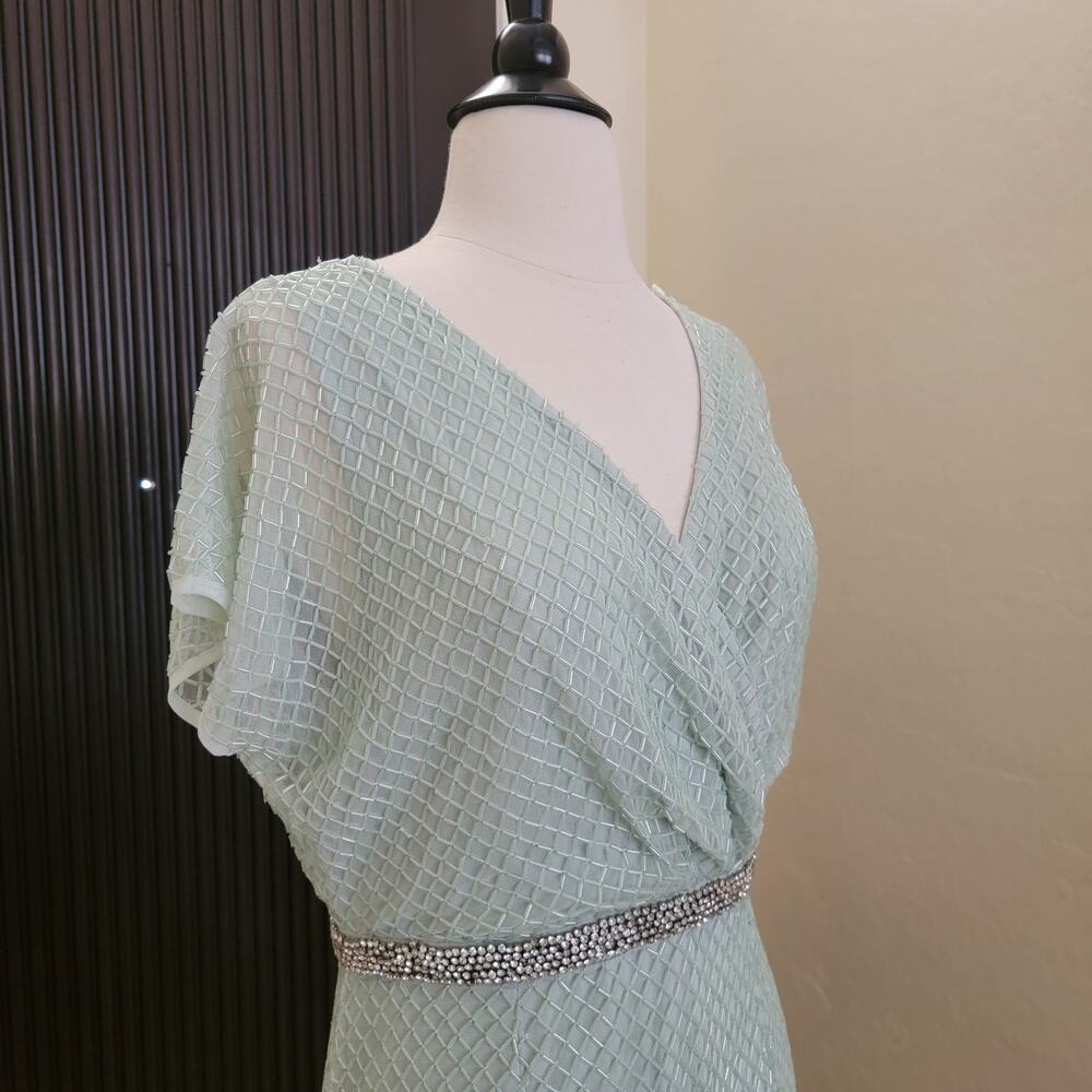 Mac Duggal 93994 Sage Green Beaded Wrap Short Sleeve Gown Size 8 - Picture 8 of 12